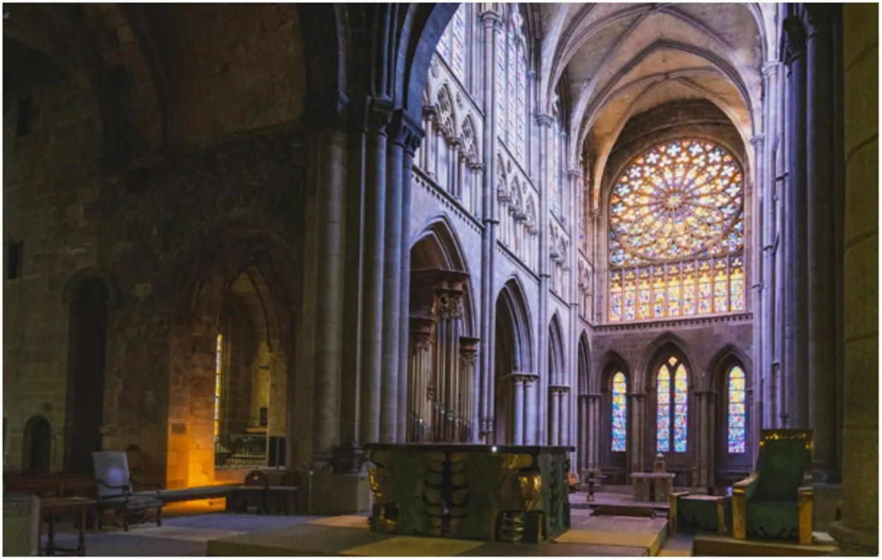  Wat is het verschil tussen katholieke en baptistische kerken? (Religieuze feiten) - Alle Verschillen