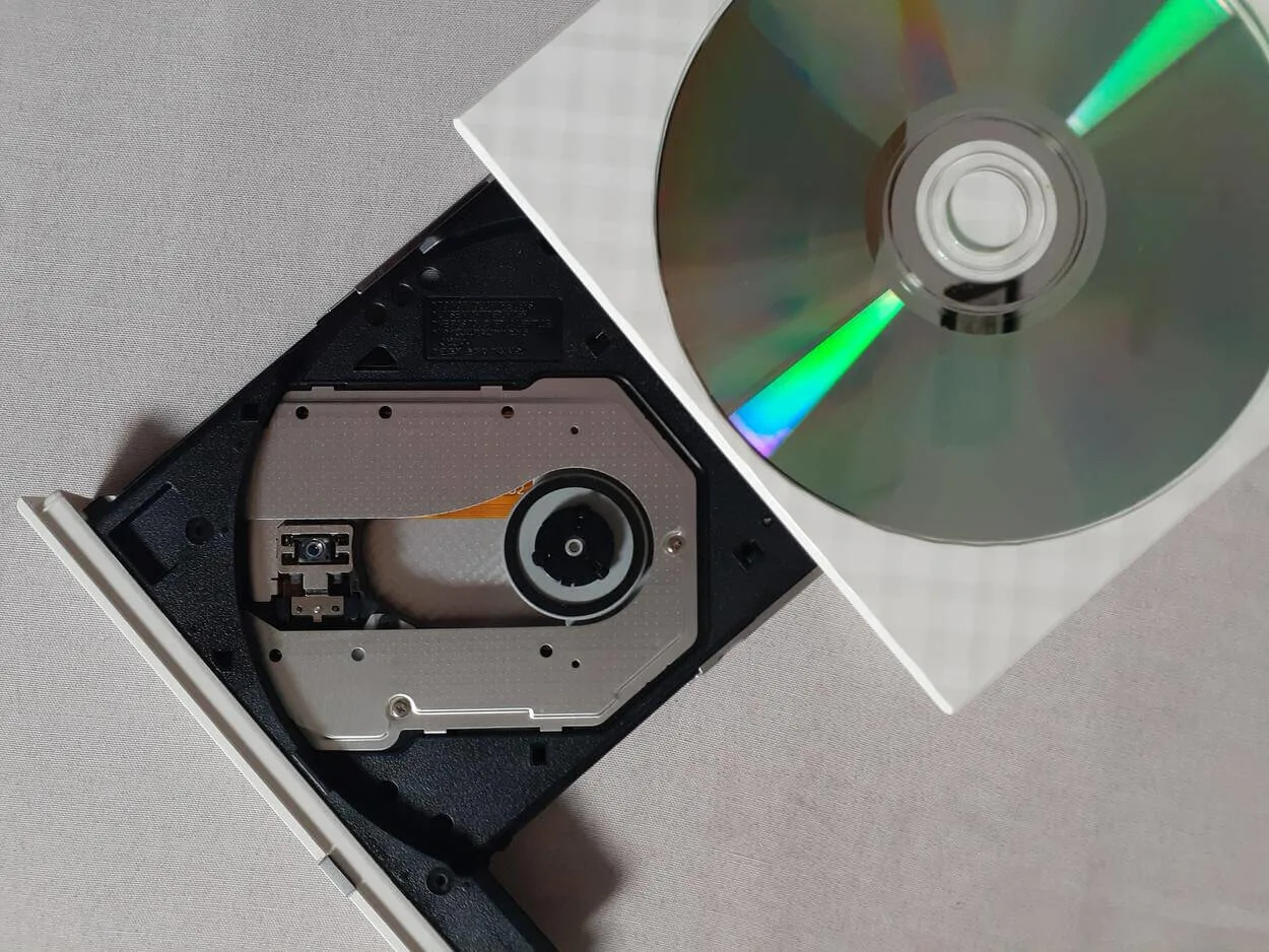  DVD vs. Blu-ray (Is er een verschil in kwaliteit?) - All The Differences
