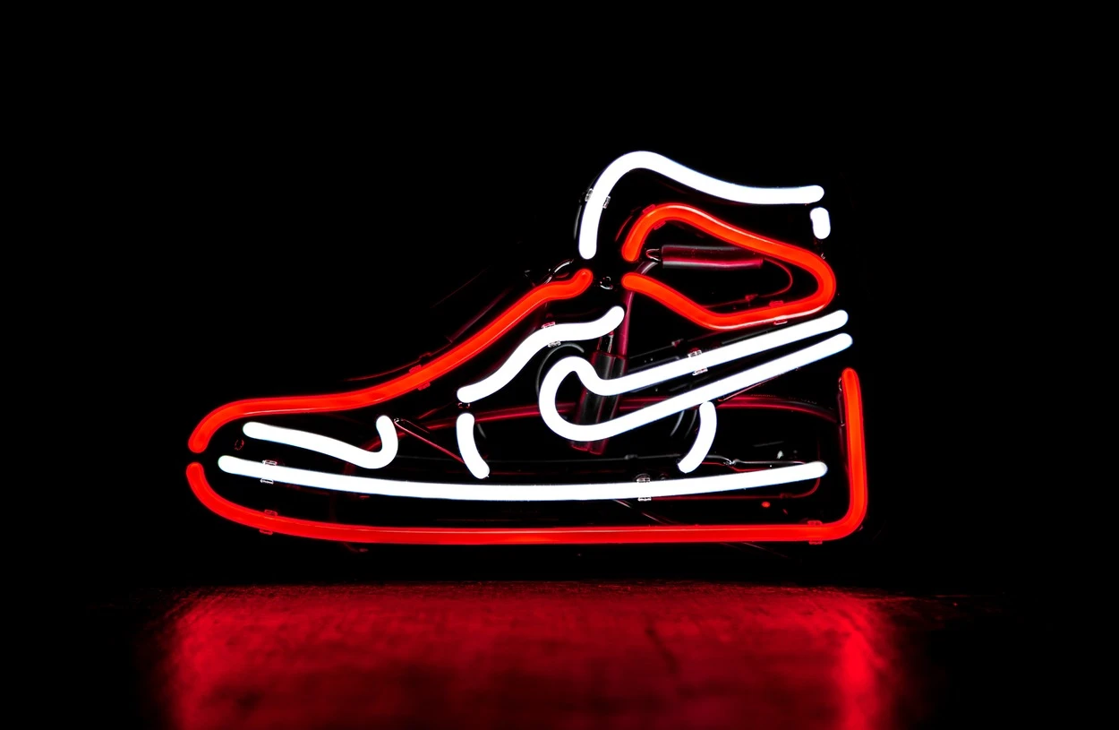  Jordans اور Nike's Air Jordans کے درمیان کیا فرق ہے؟ (پاؤں کا فرمان) - تمام اختلافات