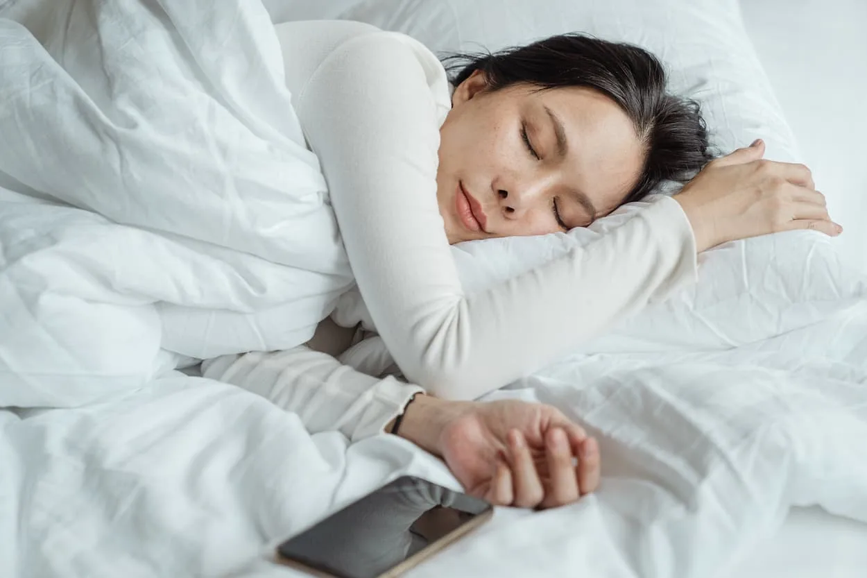  Dormía VS dormía: ¿Cuál es la correcta? - All The Differences